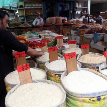 Är Pakistans krisdrabbade ekonomi äntligen på väg att återhämta sig?

