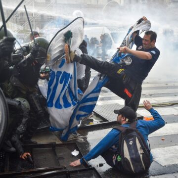  Buenos Aires ser våldsamma protester över Mileis reformer i Argentina |  Protester Nyheter
