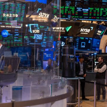 Den amerikanska aktiemarknaden slår nytt rekord inför räntebeslut Den amerikanska aktiemarknaden slår nytt rekord inför räntebeslut