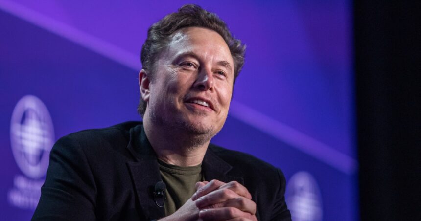 Elon Musk lägger ner stämningsansökan och anklagar OpenAI för att Elon Musk lägger ner stämningsansökan och anklagar OpenAI för att ha förrådt grundande uppdrag