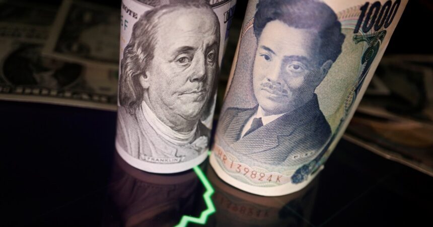 Japan signalerar att det kan stödja yenen efter att valutan Japan signalerar att det kan stödja yenen efter att valutan fallit till 38-års lägsta