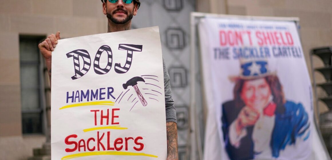 USA:s högsta domstol avvisar en opioiduppgörelse som skyddar familjen Sackler

