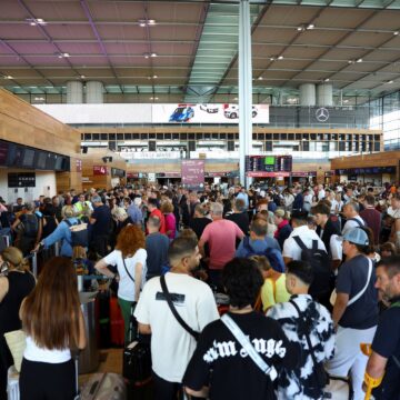 Globalt IT-avbrott orsakar kaos, stör flygbolag, banker, media, telekom

