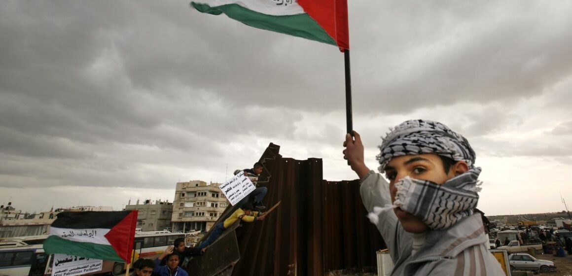 Är förtroendeskap för Palestina svaret?
