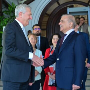 Pakistan Says 1.45 Million Afghans Can Stay For Another Year Following UN Refugee Chief’s Visit