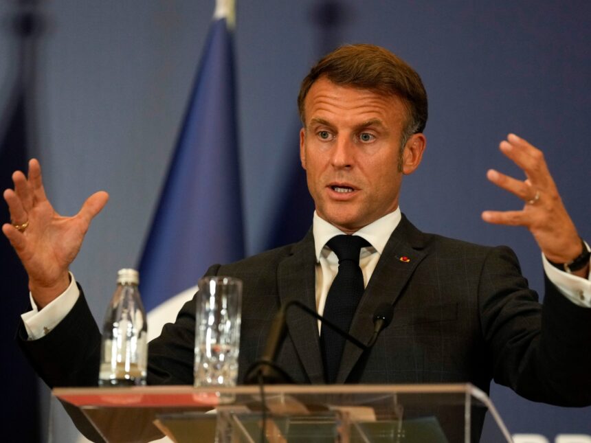 Frankrikes Macron försvarar att ge medborgarskap till Telegrams vd Pavel Frankrikes Macron försvarar att ge medborgarskap till Telegrams vd Pavel Durov