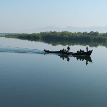 Rakhine Armed Group Responsible for Rohingya Massacre, Rights Organization Says
