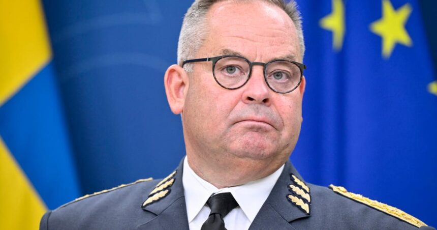 "Strategiskt oberäknelig" Putin övertrumfar kalla krigets fara, säger Sveriges nya "Strategiskt oberäknelig" Putin övertrumfar kalla krigets fara, säger Sveriges nya militärchef