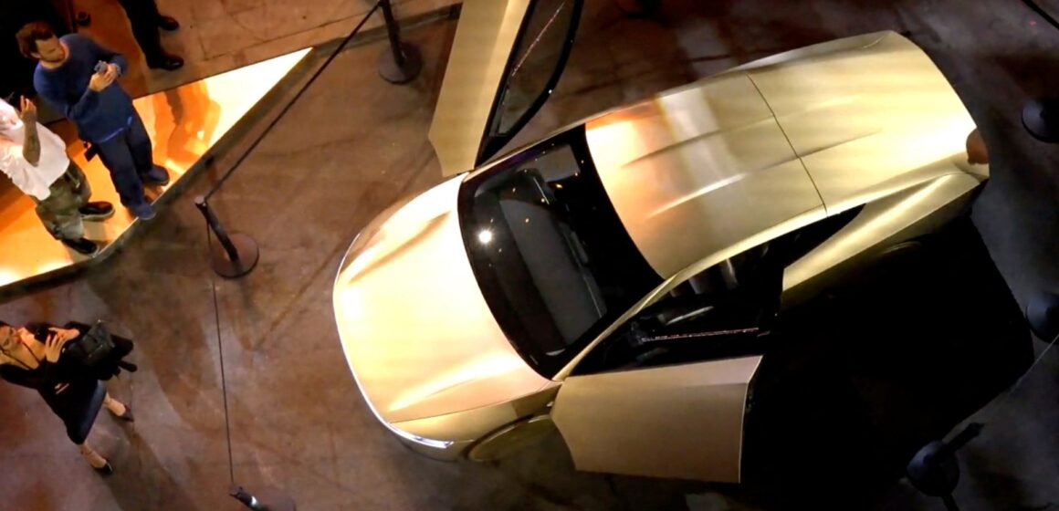 Teslas robotaxi-event var länge på Musk-löften, kort om detaljer

