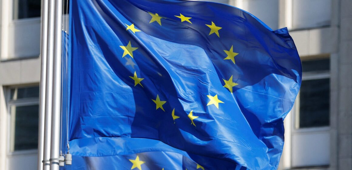 EU sanktionerar Iran för påstådda missilöverföringar till Ryssland

