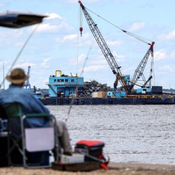 Fraktföretag ska betala 102 miljoner dollar för sanering av Baltimore Bridge

