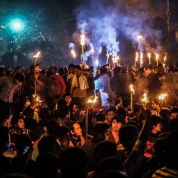 How the Shahbagh-Hefazat Ideological Divide Is Influencing Post-Revolution Bangladesh&nbsp;