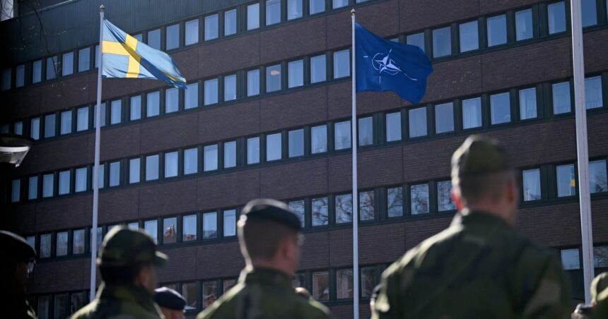 Sverige ökar försvarsutgifterna för att hantera en "krigstidssituation" Sverige ökar försvarsutgifterna för att hantera en "krigstidssituation"