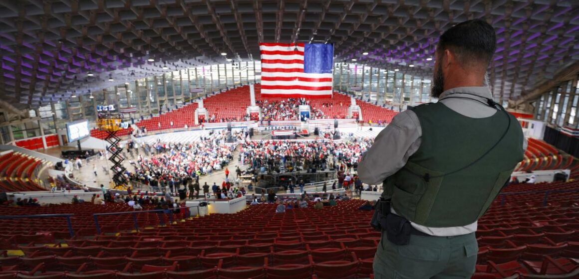 Amerikas era av våldsam populism
