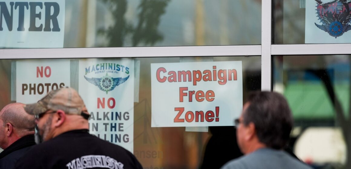 Boeing-arbetare röstar för att avsluta sju veckors strejk

