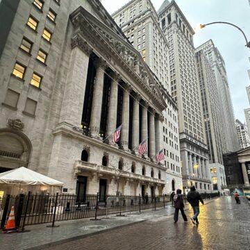 Den amerikanska börsen stiger till rekordhöga nivåer trots Trumps tullhot

