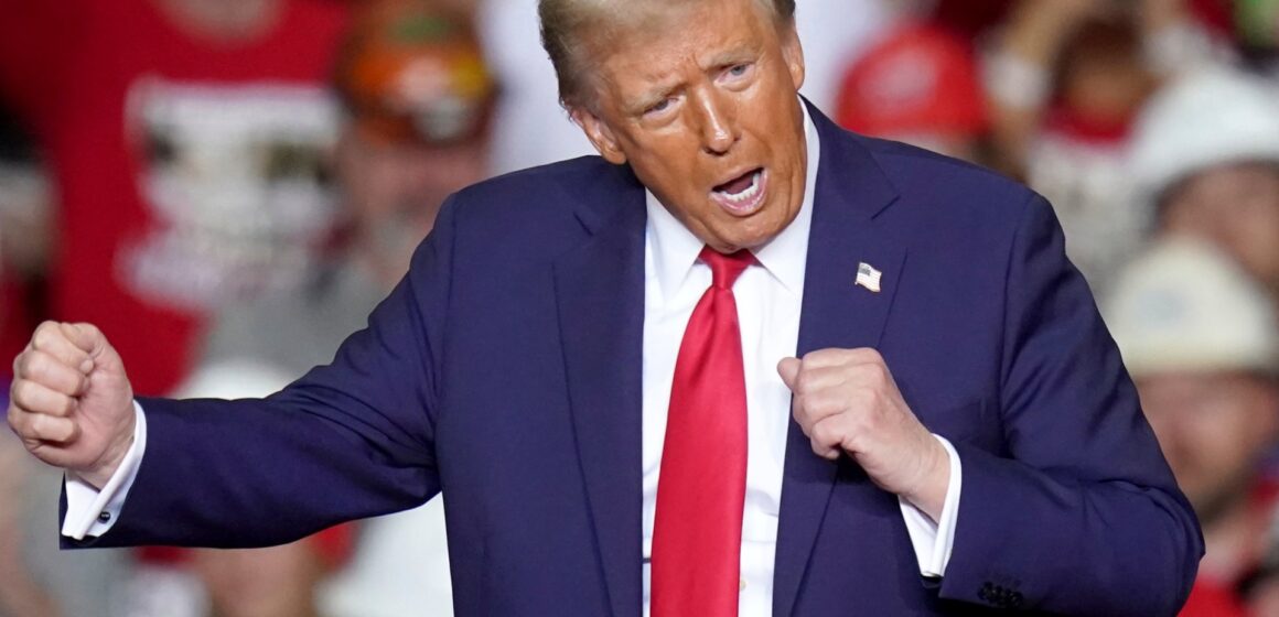 Tullar, invandrare och finanspolitik: Trumps andra mandatperiod som USA:s president

