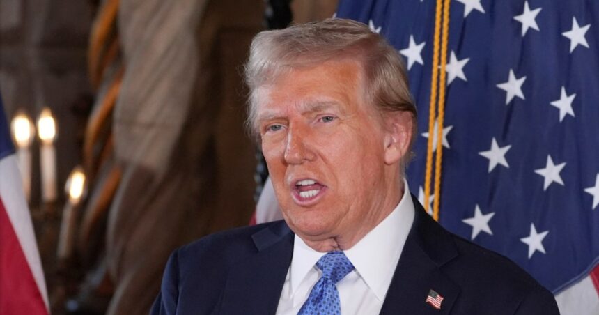 Trump stämmer tidningen Des Moines Register och hävdar "valinblandning"

