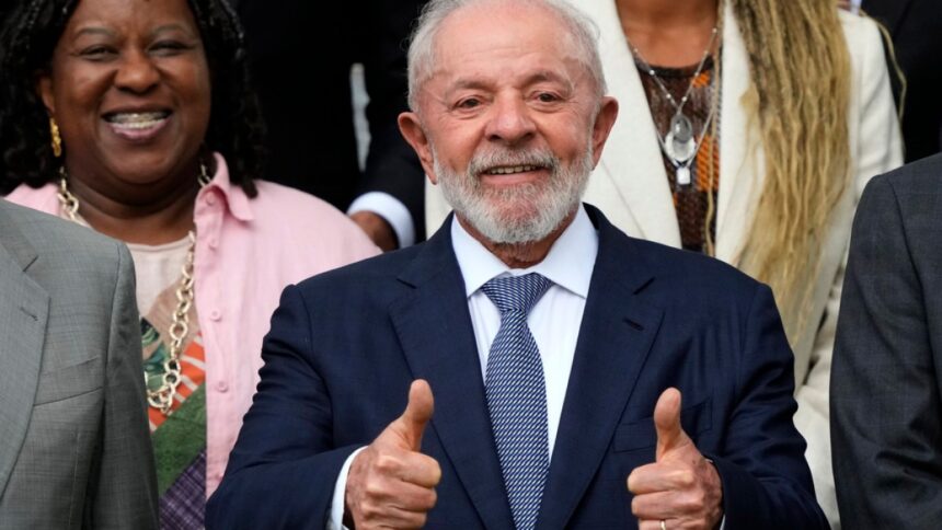 Brasiliens Lula säger att alla amerikanska tullar skulle återkomma

