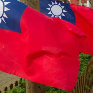 KMT -budgetnedskärningar inrättade senaste partisankollision i Taiwan KMT Budget Cuts Set up Latest Partisan Clash in Taiwan
