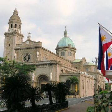 Kyrkor, protester och beslutsfattande på Filippinerna Churches, Protests, and Policymaking in the Philippines