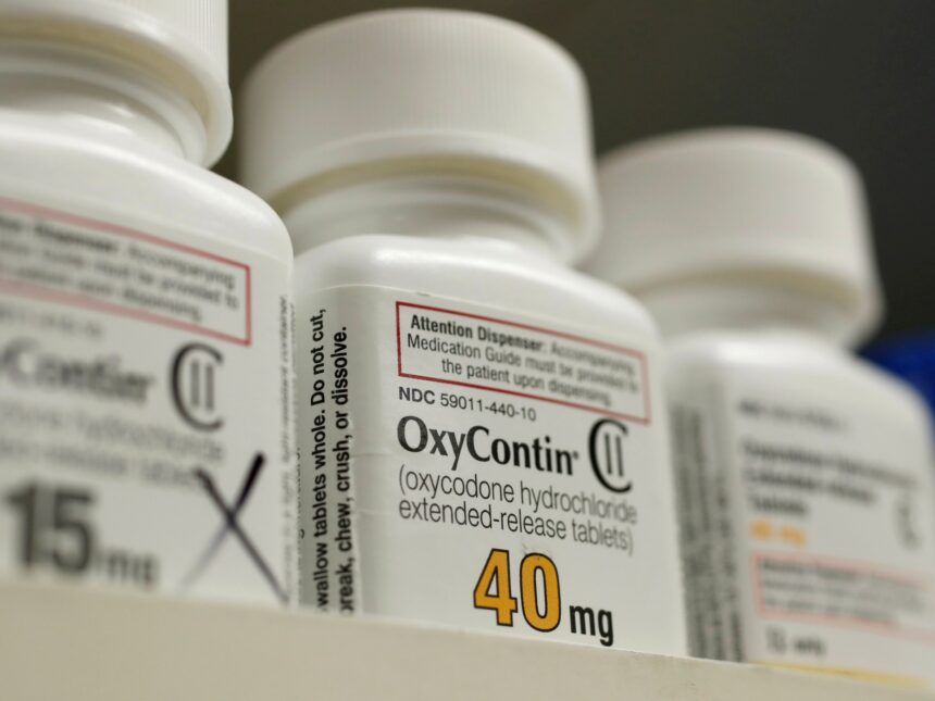 Purdue Pharma, Sacklers betalar 7,4 miljarder dollar i ny opioiduppgörelse

