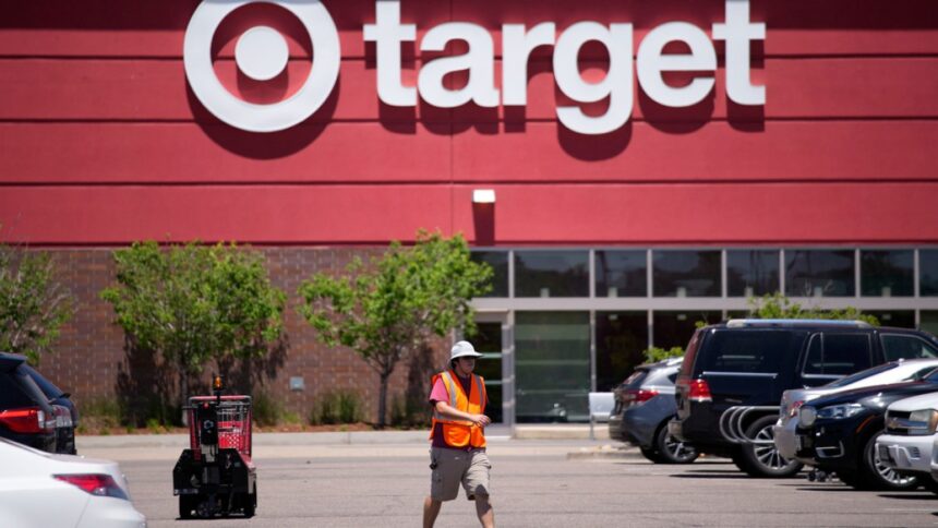 Target blir det senaste amerikanska företaget att avsluta DEI-initiativ

