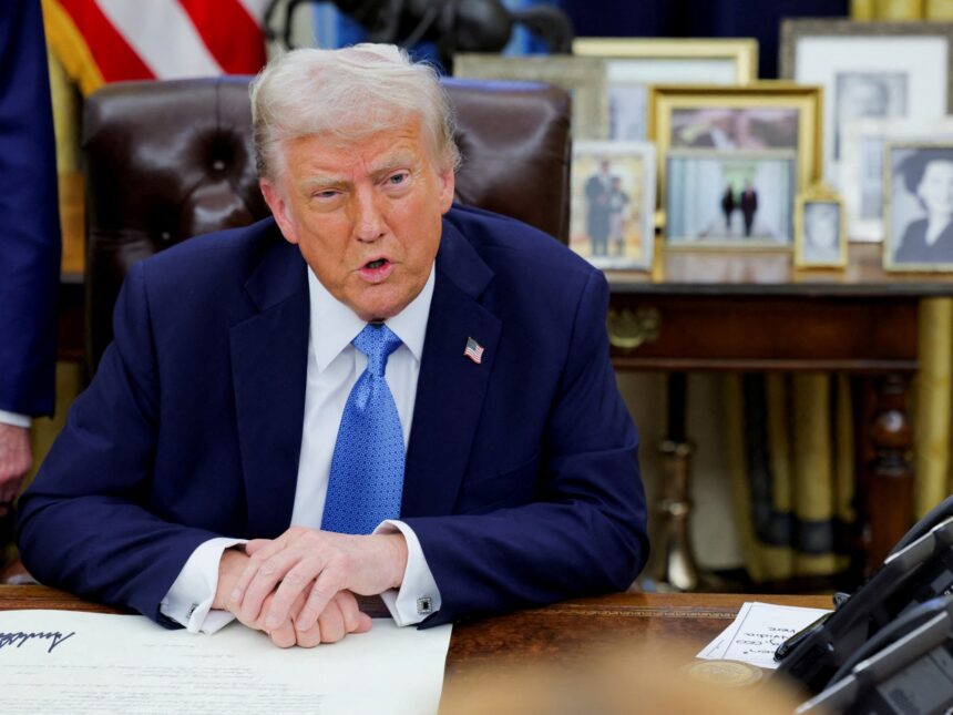 Varför pausade Trump Canada, Mexiko -tullar? Inuti 24 timmar kaos

