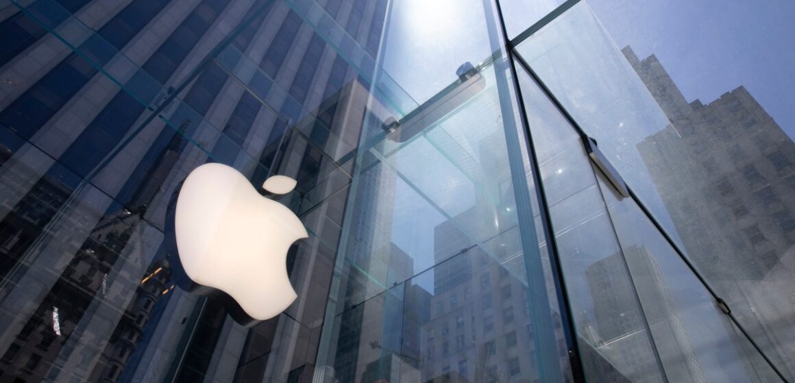 Apple, i en första, tappar en-till-end molnkryptering för brittiska användare

