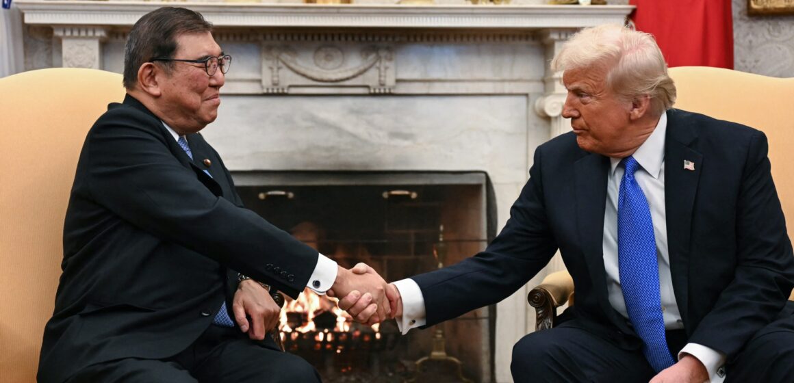 Trump, Japans Ishiba spelar trevligt trots tullhot

