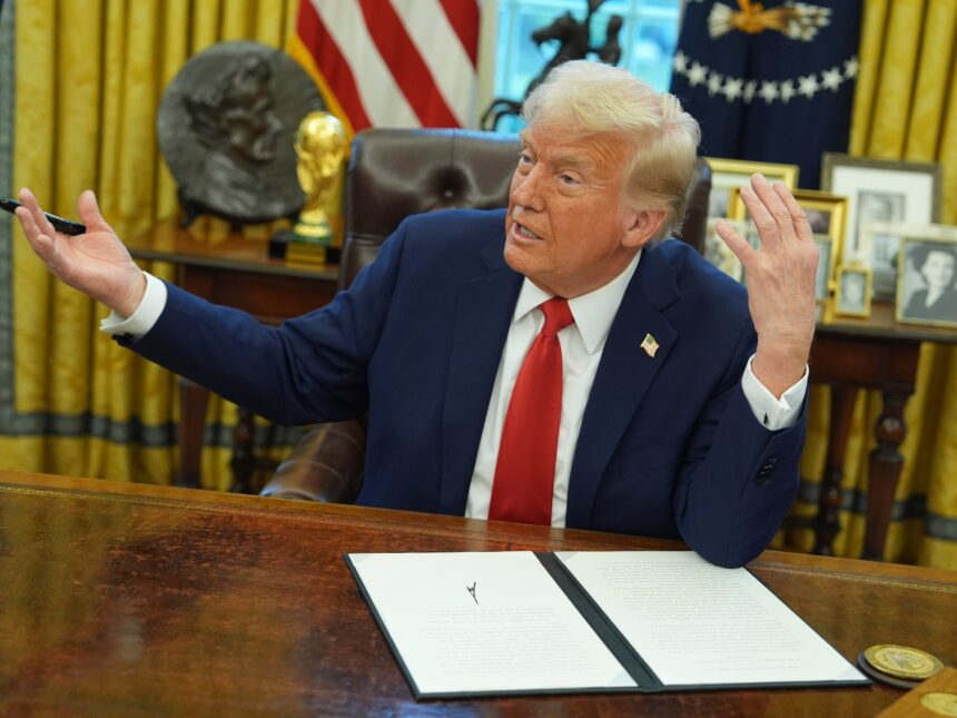 Trump beställer skapandet av Sovereign Wealth Fund, säger att den kan köpa Tiktok

