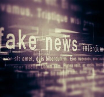 Indiens växande felinformationskris: ett hot mot demokrati India’s Growing Misinformation Crisis: A Threat to Democracy