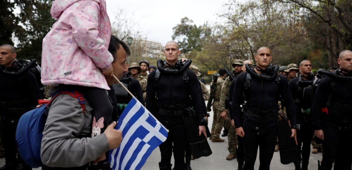 Grekland lanserar "drastiska" återuppbyggnadsprogram till $ 27 miljarder

