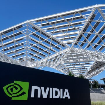 NVIDIA förbinder sig till 500 miljarder dollar AI -serverproduktion i USA

