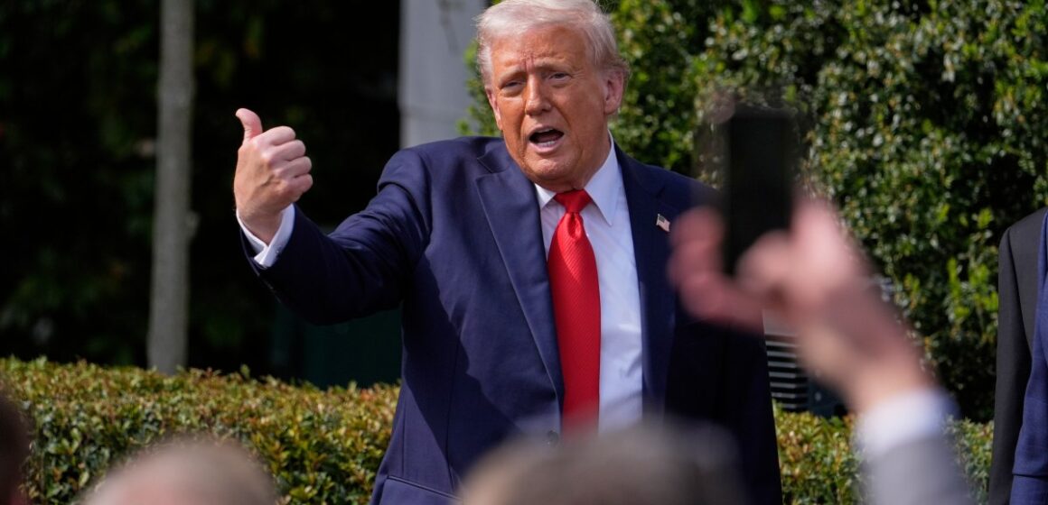 Trump touts "framsteg" i Japan handelssamtal, eftersom osäkerhet roils aktier Trump touts "framsteg" i Japan handelssamtal, eftersom osäkerhet roils aktier