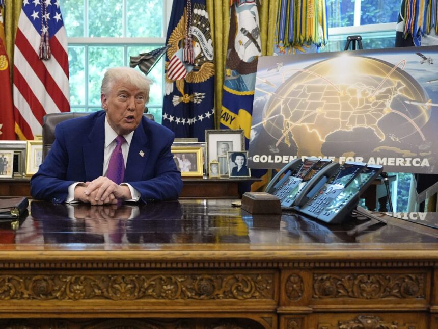 Trump säger att vi kommer att sätta vapen i rymden som en del av "Golden Dome" -planen

