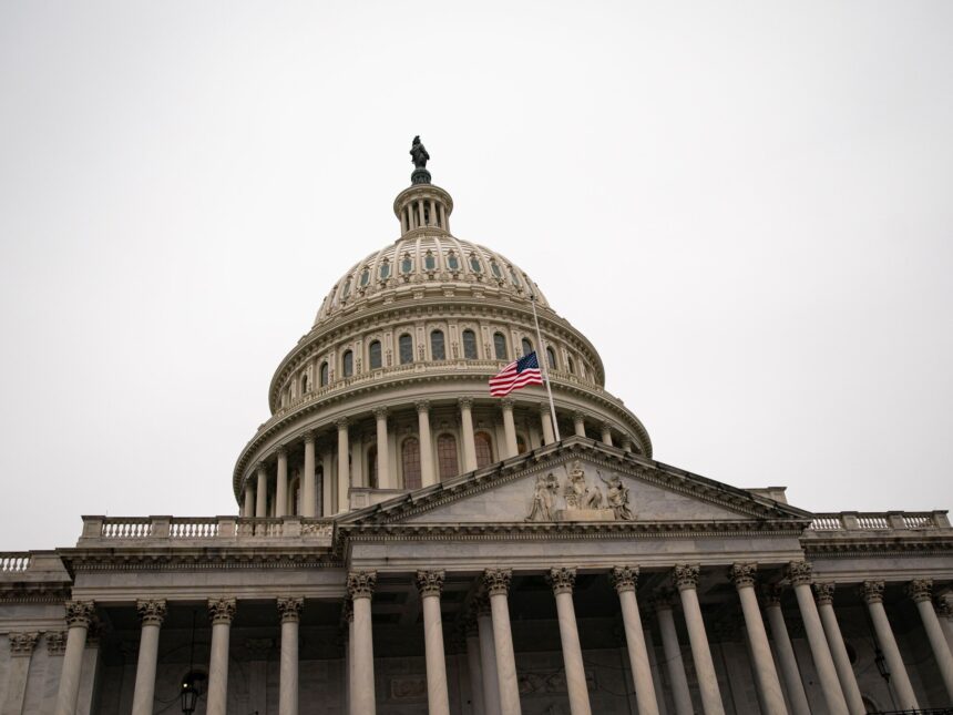 Den amerikanska senaten avvisar bjuda på att blockera Trumps tullar

