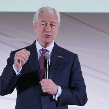 JPMorgan's Dimon varnar för USA: s stagflationsrisk: Rapport

