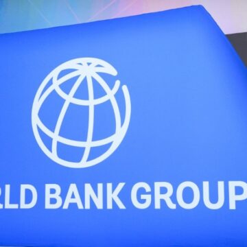 Världsbanken säger att Syrien är berättigade till nya lån efter Världsbanken säger att Syrien är berättigade till nya lån efter att skulder har rensats