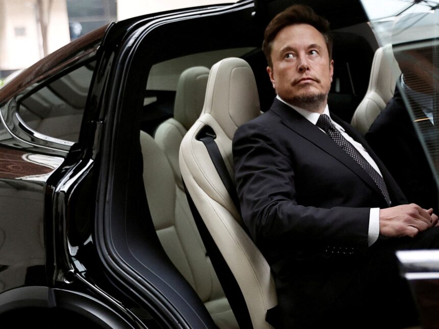 Elon Musk återupplivar tredjepartsidé efter "en stor vacker räkning" passerar Elon Musk återupplivar tredjepartsidé efter "en stor vacker räkning" passerar