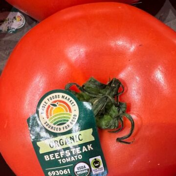 Trump slaper 17 procent tariff på tomater från Mexiko

