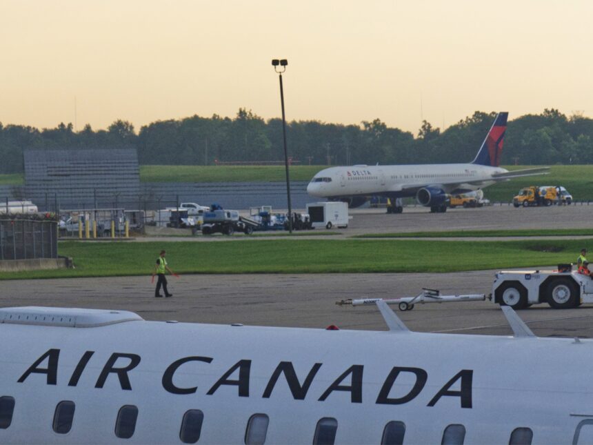 Air Canada Strike fortsätter, avbryter ekonomisk vägledning

