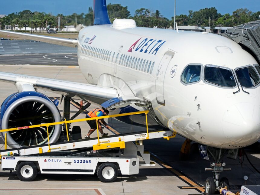Amerikanska lagstiftare kritiserar möjlig AI -användning i personliga flygbiljettpriser

