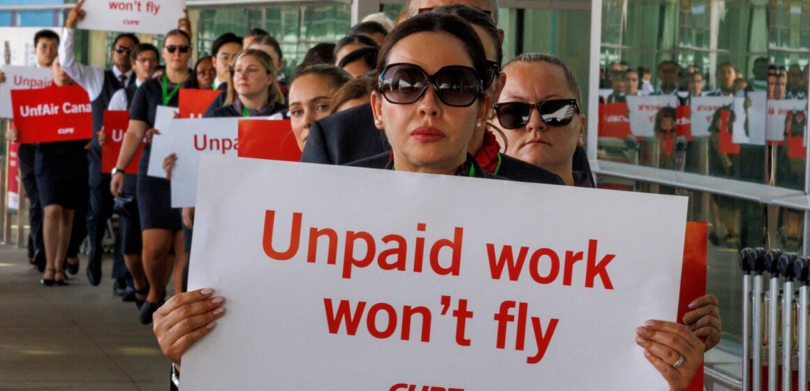 Air Canada Flight DemoStants har kontroversiell löneröstning Air Canada Flight DemoStants har kontroversiell löneröstning