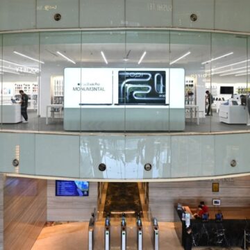 Indonesiens sparsamma fönsterköpare kastar tvivel om ekonomisk framgångshistoria

