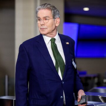 Treasury Secretary Bessent säger till NYC att "släppa död" om det väljer Mamdani

