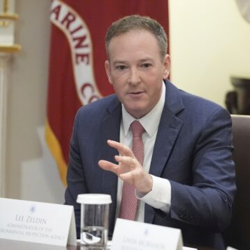 USA: s överklagadomstol tillåter Trump att dra tillbaka $ 20 miljarder i rena energibidrag

