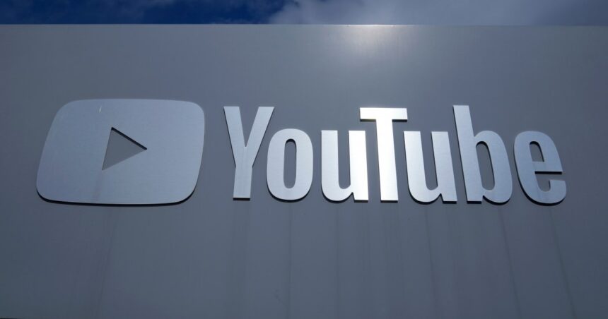 YouTube för att betala 24,5 miljoner dollar för att lösa stämningsansökan över Trumps kontoavstängning

