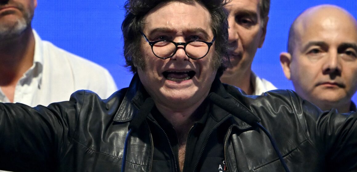 Den angripna Milei står inför kritiska mellanårsval i Argentina

