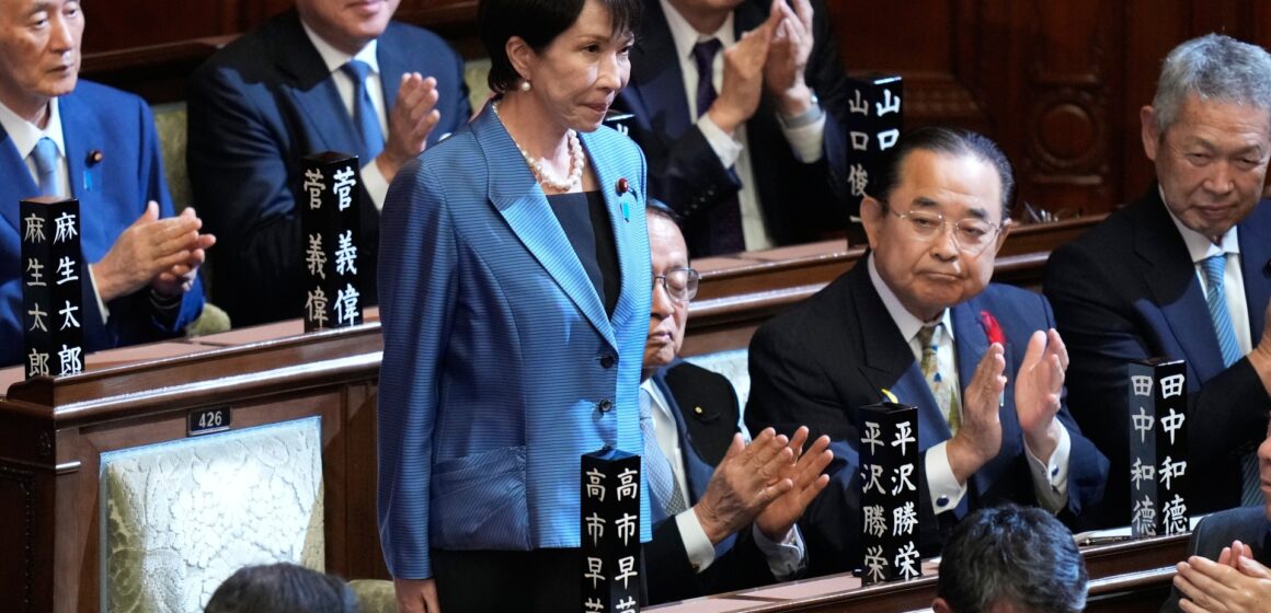 Japans parlament bekräftar hardliner Takaichi som landets första kvinnliga premiärminister

